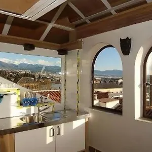 Апартаменты Golondrinas De La Alhambra, Гранада